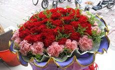 花束之恋,浪漫邂逅，绽放永恒的爱情故事