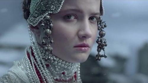 跨越种族与你相恋